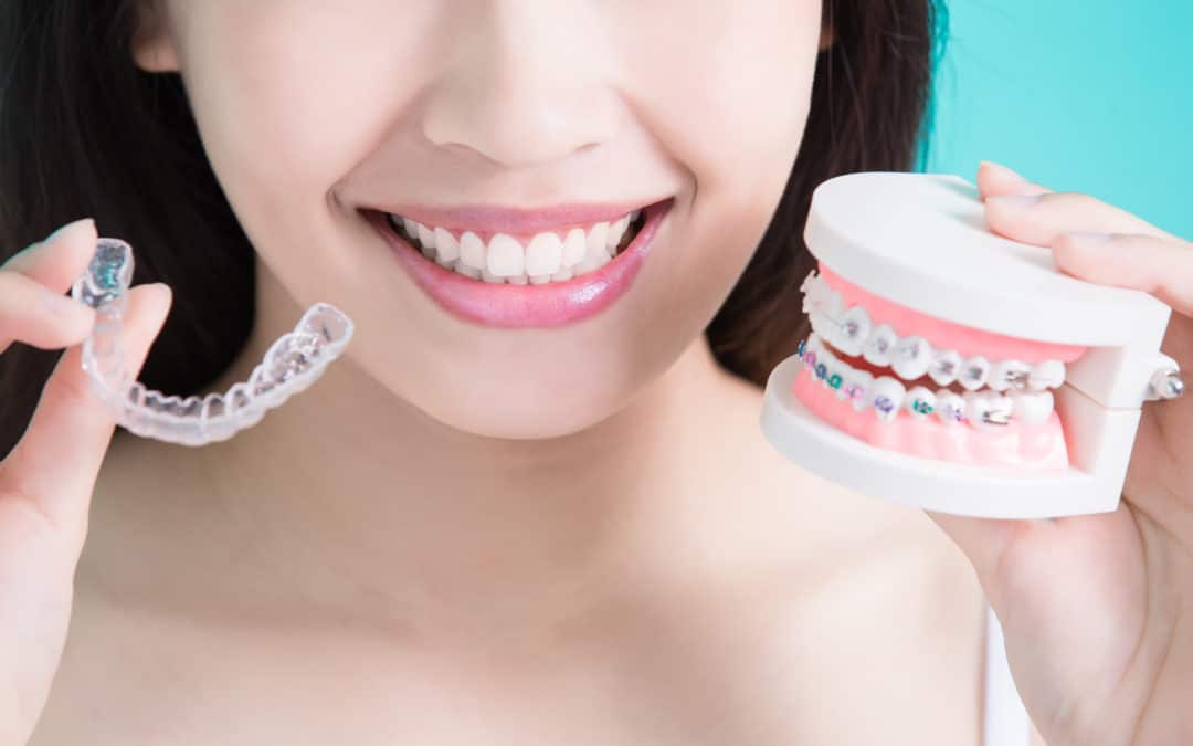 Metal Braces vs Invisalign: Which Is the Right Teeth Straightening Option for You?